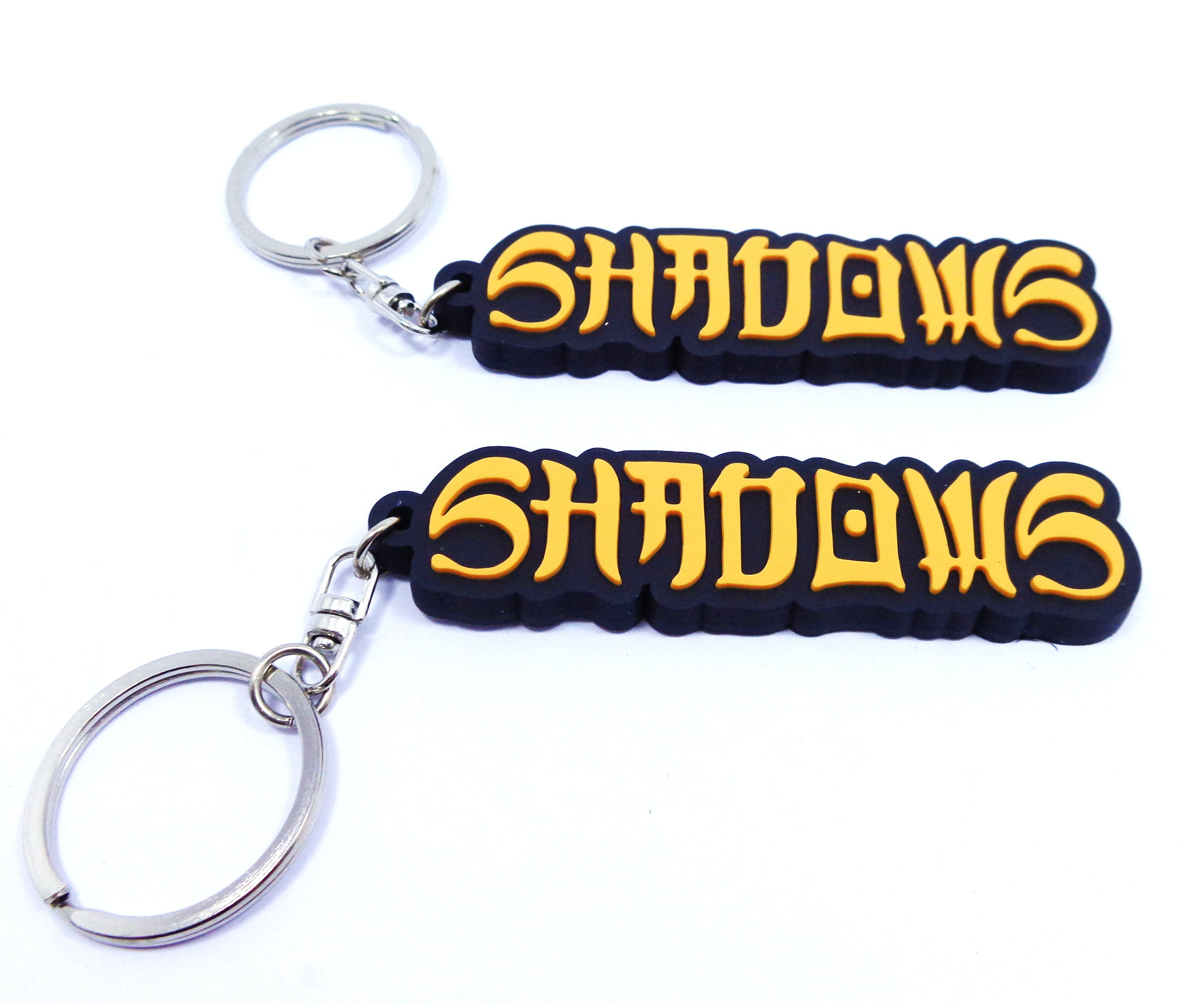 Custom cartoon 2d/3d soft PVC rubber personalized keychains China maker